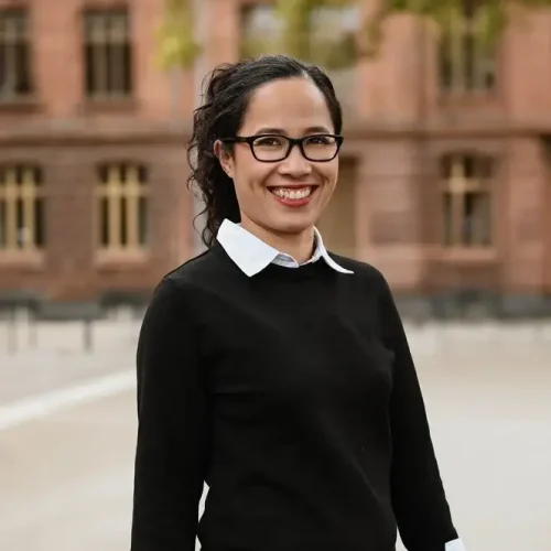 Anh Pham – Dozentin für Deutschkurse bei LECTOR Anh Pham, Dozentin und Kursleiterin für Deutschkurse bei LECTOR