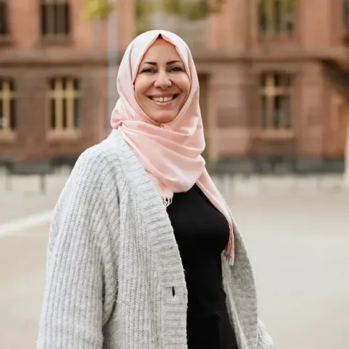 Suhyla Saadun – LECTOR Sekretariat und Verwaltung Suhyla Saadun, Sekretariat und Verwaltung bei LECTOR in Saarbrücken